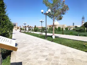 Madrasah Ulugbek