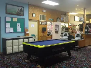 Split Happens Bowling Center