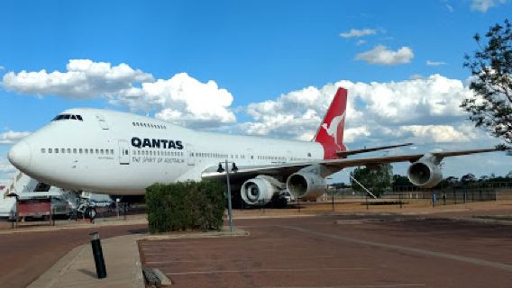 Longreach Arts & Crafts Centre Gallery
