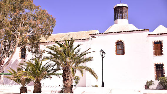 Parroquia del Santo Cristo de las Aguas