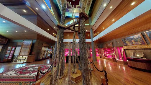 Shwe Pyi Nann Thanakha Museum