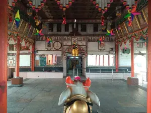 Shri Uttreshwar Temple