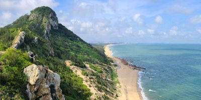 Tongzi Bay Scenic Area in Dianbai District, Maoming