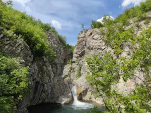 Sini Vir Waterfall
