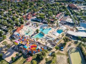 Camping Marvilla Parks - Le Soleil de la Méditerranée