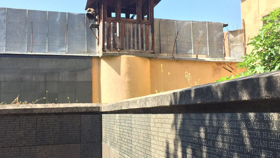 Memorial to the Victims of Communism and to the Resistance