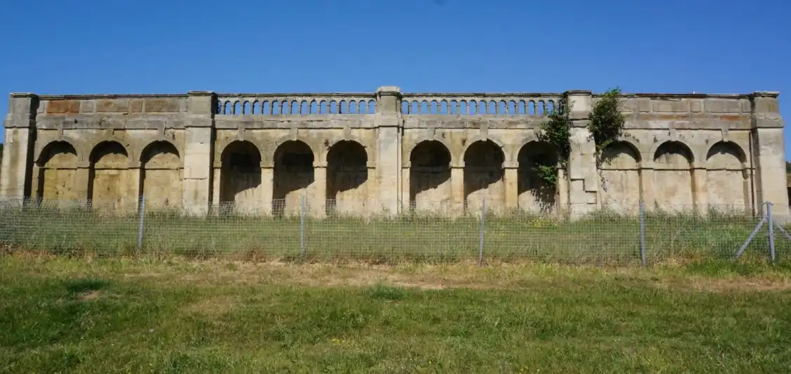 Hotels near Crystal Palace Park