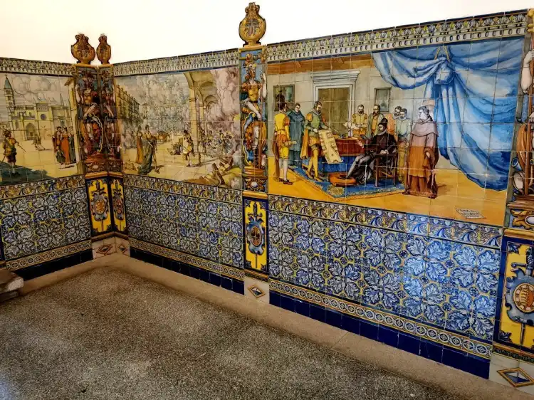 Hotels near Palacio de Pimentel