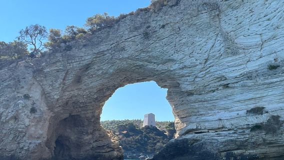Motobarca Desiree Grotte Marine di Vieste