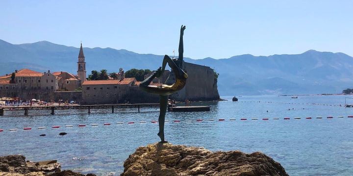Mogren beach