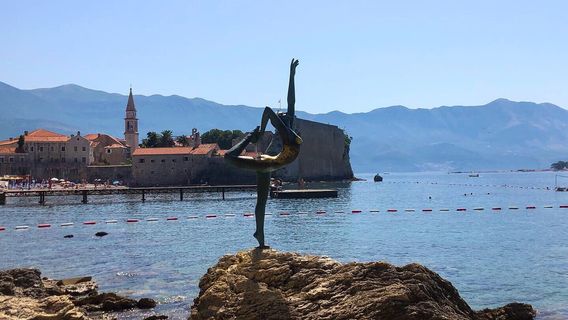 Mogren beach