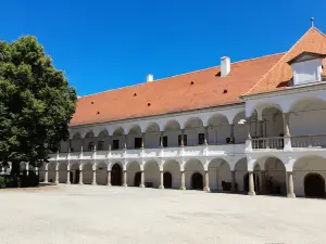 Oslavany chateau