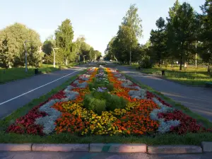 Lenin Statue