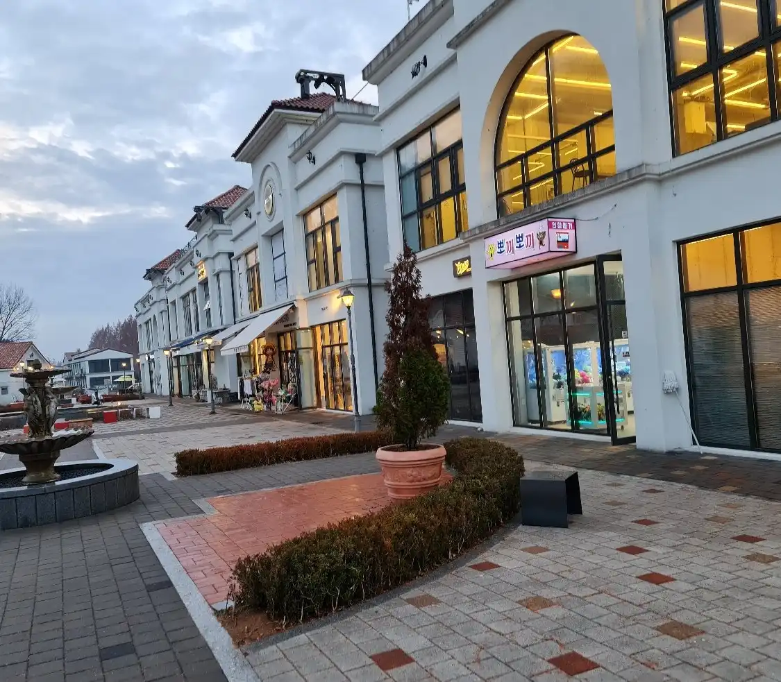 鄰近Meta Provence的酒店