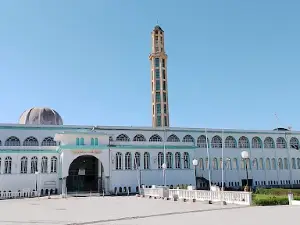 MOSQUÉE EL KHELAFAA ARACHIDDIN مسجد الخلفاء الراشدين