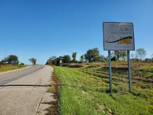 Iowa Welcome Sign