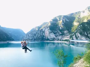 Zipline Eko Piva