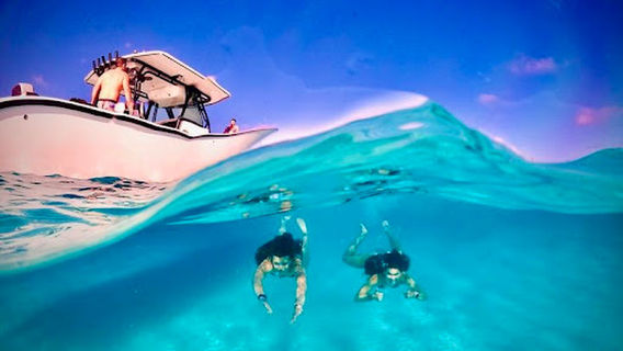 Chillout Charters & Water Taxi