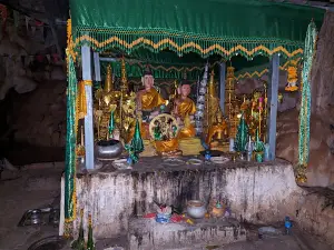 Phaya In Cave