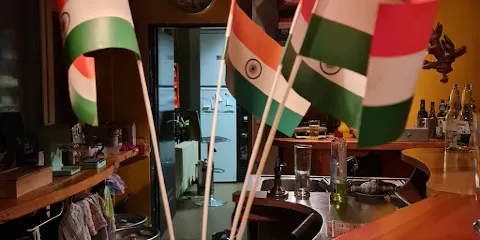 "quasiMONO" - Club des Blattwerk e. V.