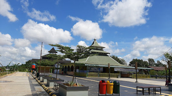 Kraton Paku Negara Tayan