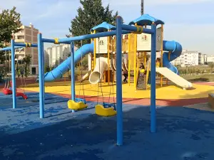 15 TEMMUZ ŞEHİTLER PARKI