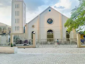 Église Saint Louis de Mirebalais