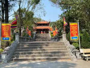 Chu Van An temple