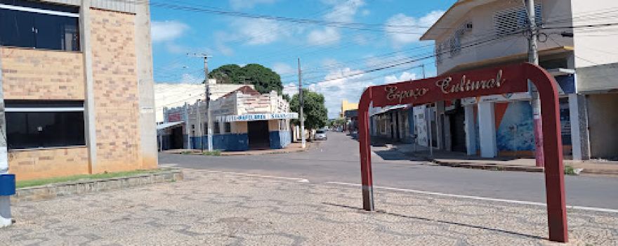 Lucas Alves Square