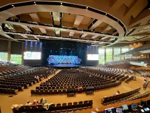 Willow Creek Community Church South Barrington