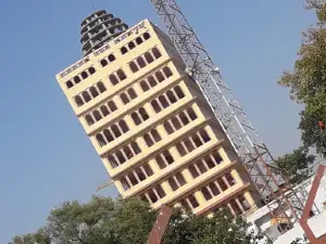 Bada Mandir Kampil