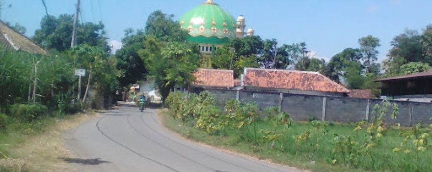 Masjid Roudhotul Hikmah Sumendi Polay