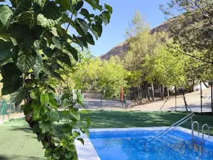 Camping Valdearenas in Iznajar SL.