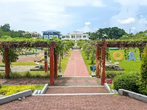 Malinao Plaza