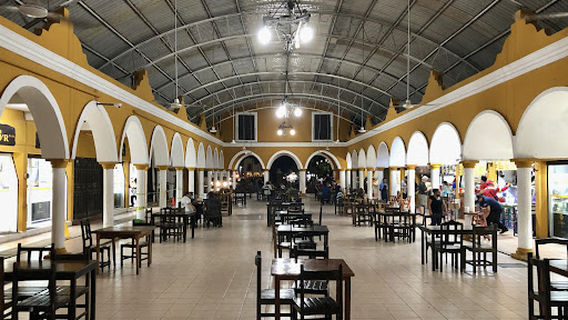 Parque Principal Francisco Cantón Rosado