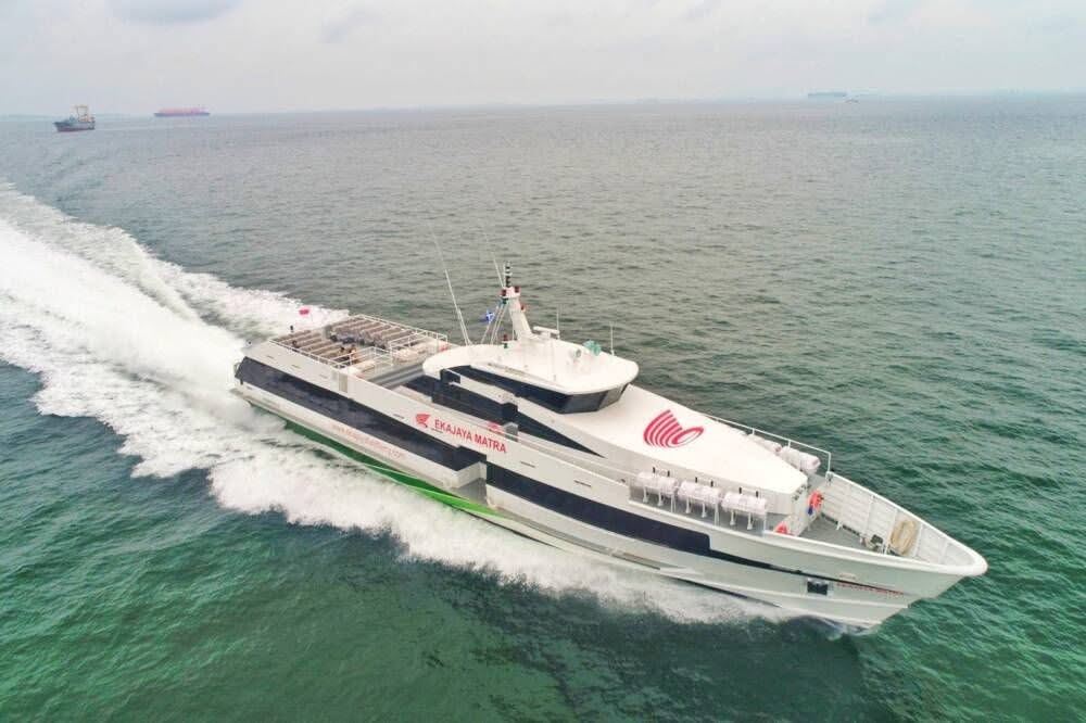 Ekajaya Fast Ferry | Bangsal (Lombok)