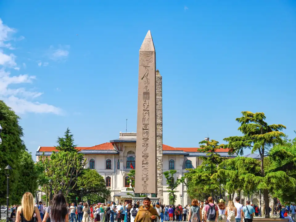 5_Sultanahmet Square