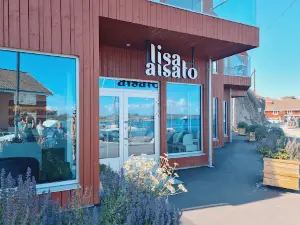 Gallery Lisa Aisato
