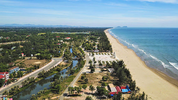 Bãi tắm Xuân Thành