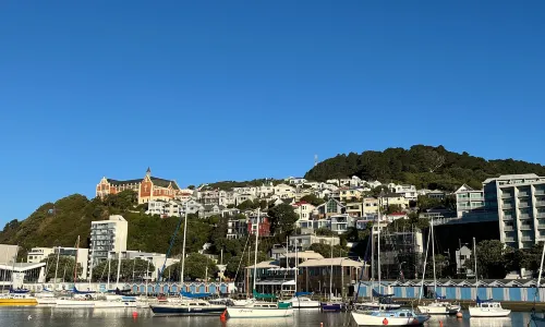 อ่าวโอเรียนเต็ล