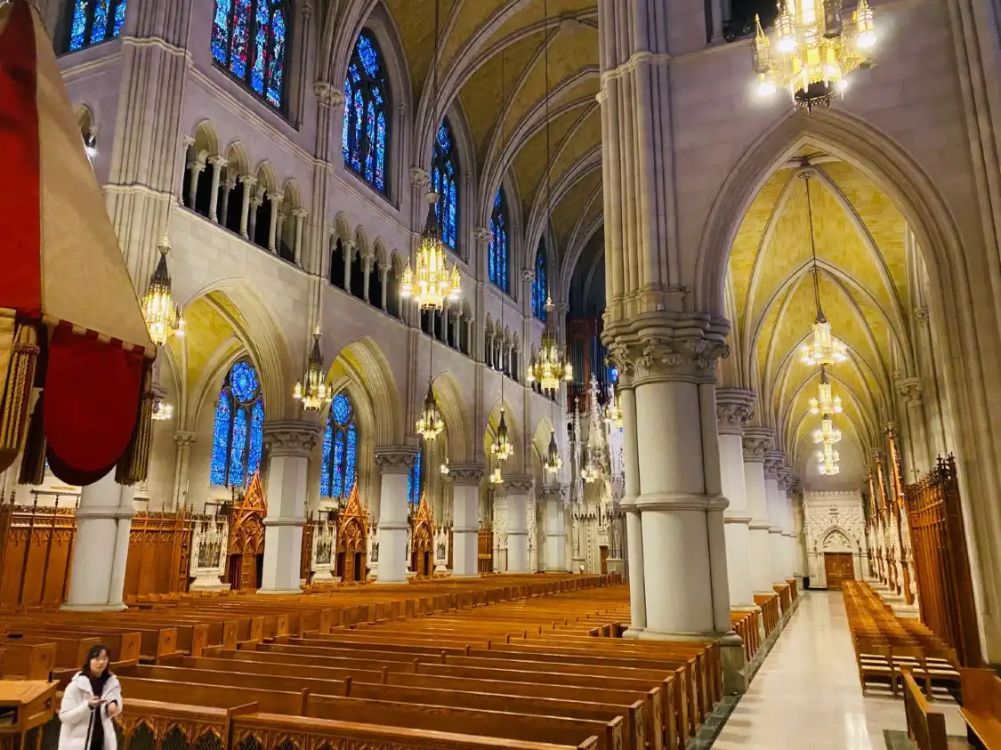 Hotels near Cathedral Basilica of the Sacred Heart