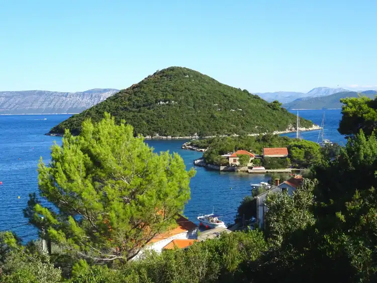 Hotels in Polace