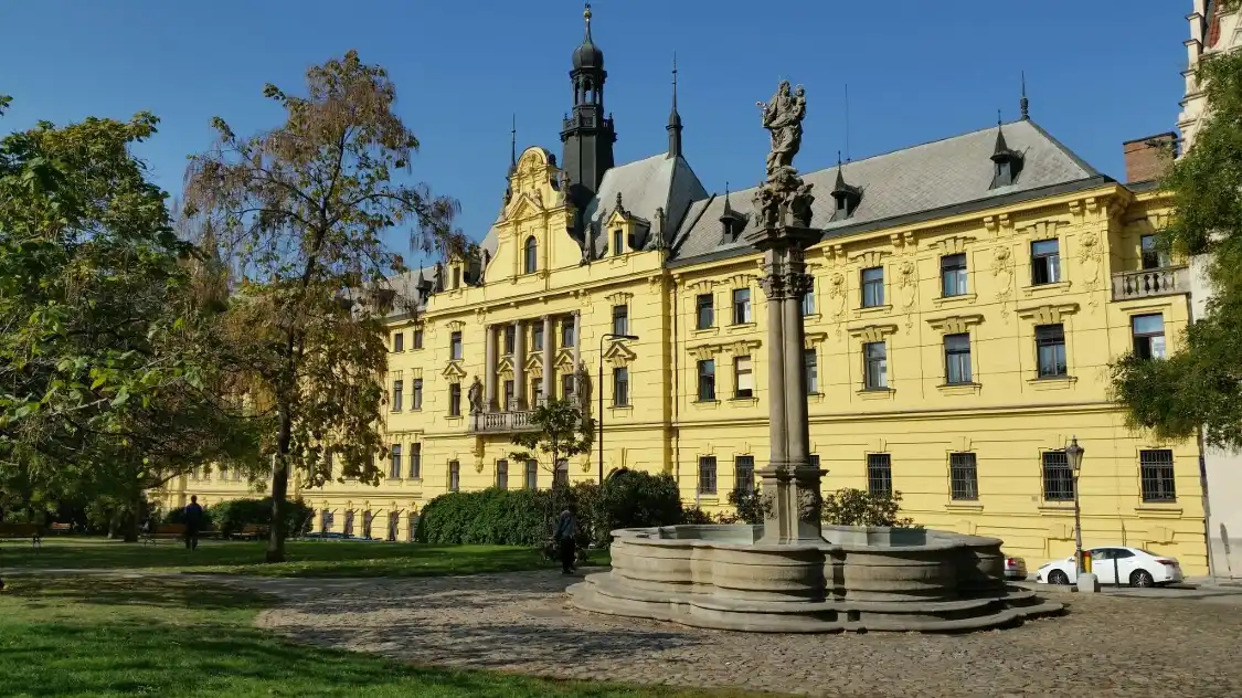 Hotels near New Town