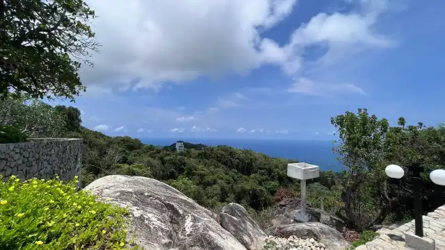 Hoteles cerca de Capilla de la Paz