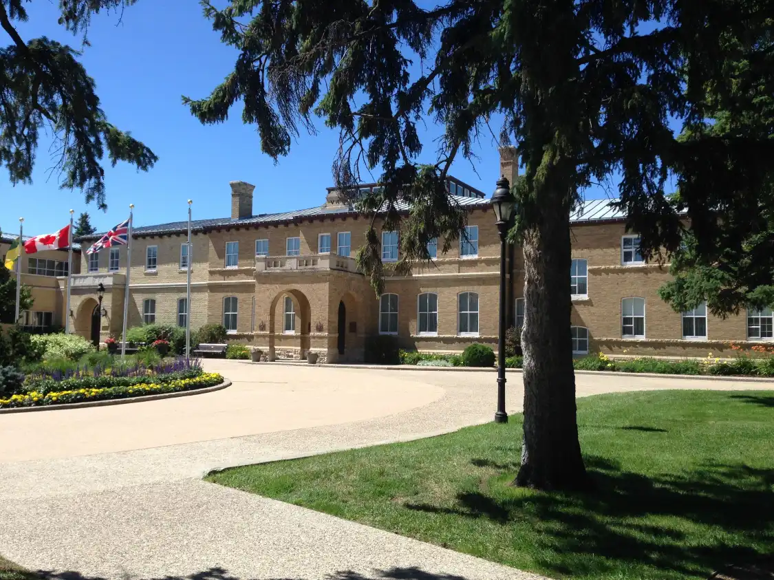 Hotels near Government House