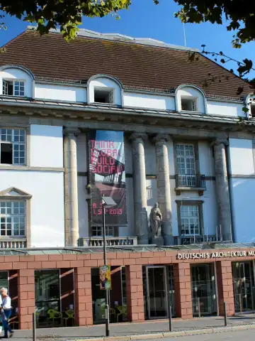 Hoteles cerca de German Architecture Museum