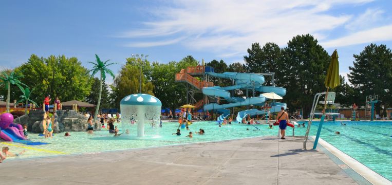 Moses Lake Travel Guide 2026: Top Attractions, Things to Do & Deals