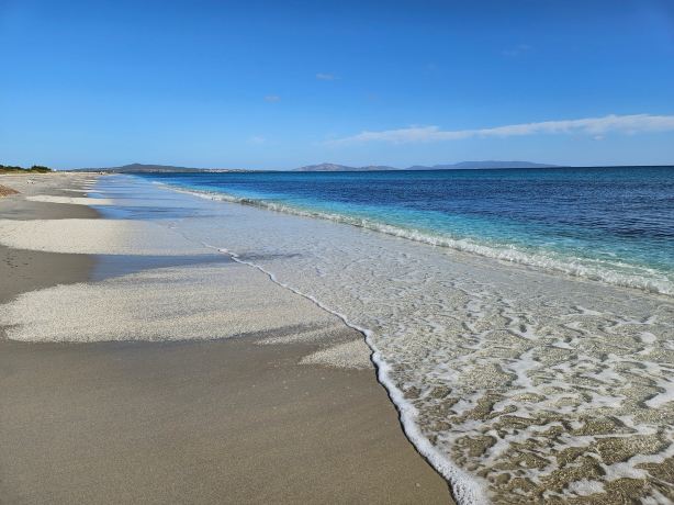 Ezzi Mannu Beach