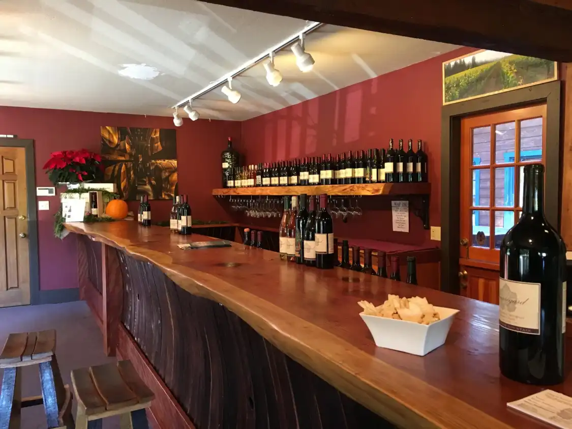 Hotels near Beauregard Vineyards