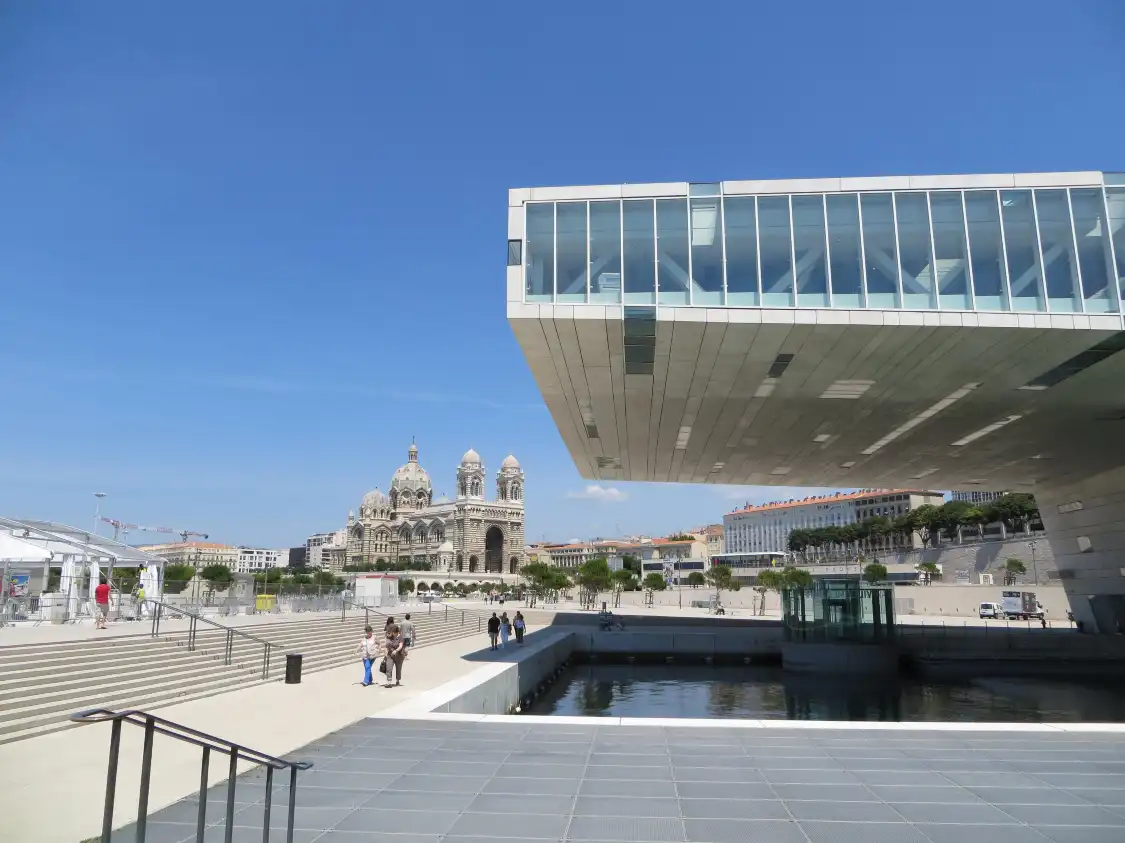 Hotels near Villa Mediterrannee